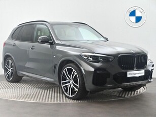 2023 - BMW X5 Automatic