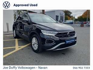 2023 - Volkswagen T-Roc Manual