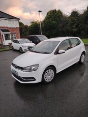 2015 - Volkswagen Polo Automatic