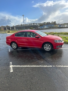 2011 - Volkswagen Passat Manual