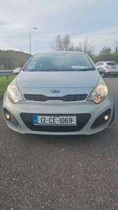 2012 - Kia Rio Manual