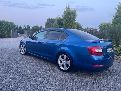 2014 - Skoda Octavia Manual