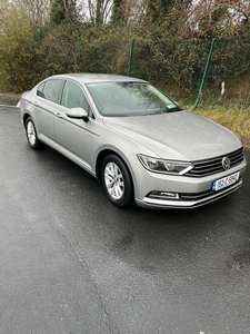 2015 - Volkswagen Passat Manual