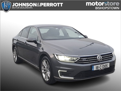 2018 - Volkswagen Passat Automatic