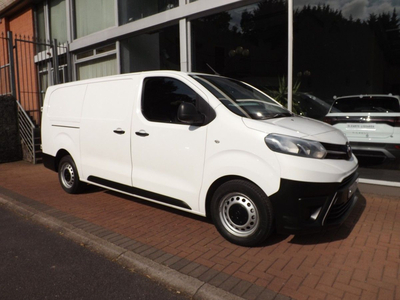 TOYOTA PROACE