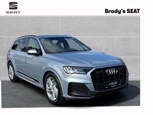 2020 (202) Audi Q7