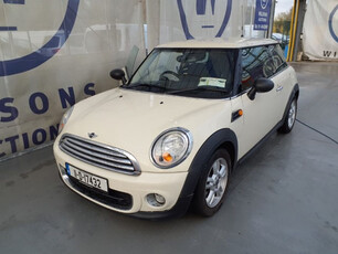 MINI HATCH