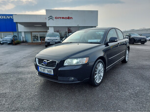 VOLVO S40