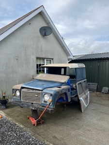 1990 - Land Rover Defender Manual