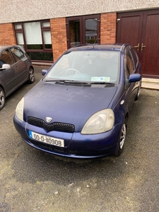 2000 - Toyota Vitz Automatic