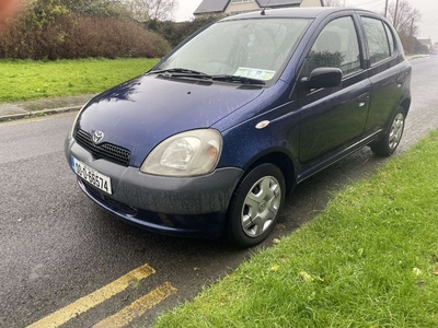 2000 - Toyota Yaris Manual