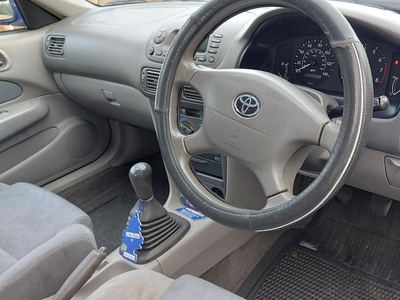 2001 - Toyota Corolla Manual