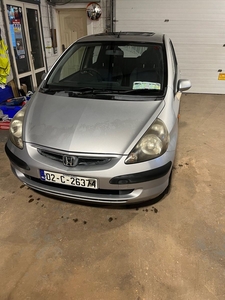 2002 - Honda Jazz ---