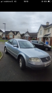 2003 - Volkswagen Passat Manual