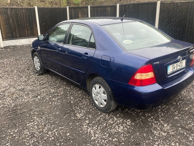 2004 - Toyota Corolla Manual