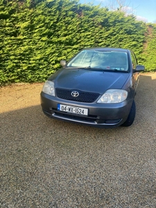 2004 - Toyota Corolla Manual