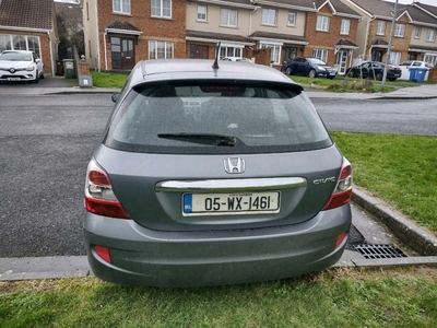 2005 - Honda Civic Manual