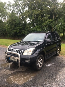 2005 - Toyota Landcruiser Manual