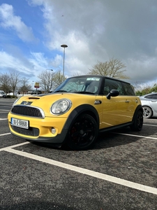 2006 - Mini Cooper Manual