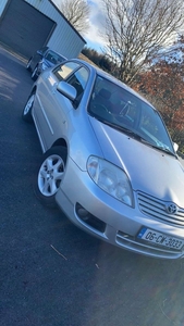 2006 - Toyota Corolla Manual