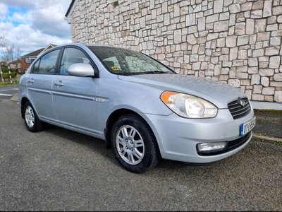 2007 - Hyundai Accent Manual