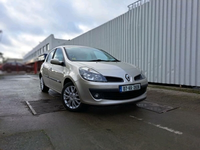 2007 - Renault Clio Manual