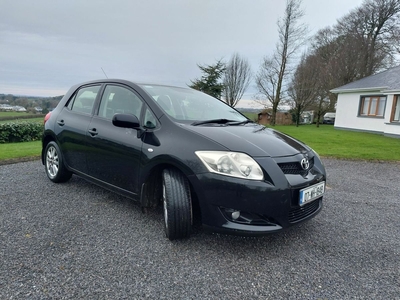 2007 - Toyota Auris Manual