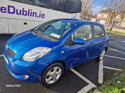 2007 - Toyota Yaris Manual