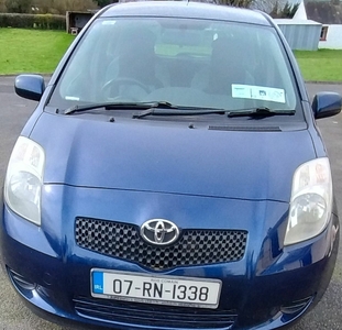 2007 - Toyota Yaris Manual