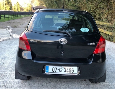 2007 - Toyota Yaris Manual