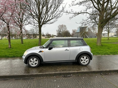 2008 - Mini One Manual