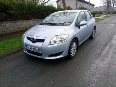 2008 - Toyota Auris Manual