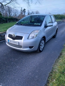 2008 - Toyota Yaris Manual