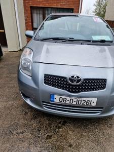 2008 - Toyota Yaris Manual