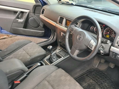 2008 - Vauxhall Vectra Manual