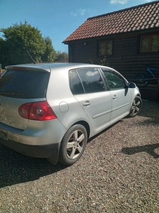 2008 - Volkswagen Golf Manual