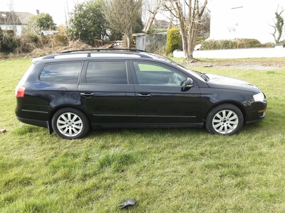 2008 - Volkswagen Passat Manual