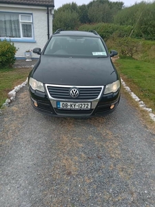 2008 - Volkswagen Passat Manual