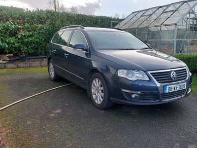 2008 - Volkswagen Passat Manual