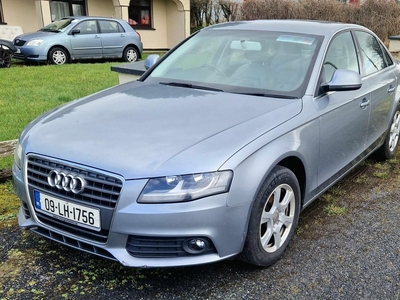 2009 - Audi A4 Manual