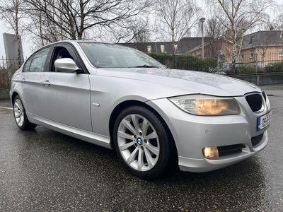 2009 - BMW 3-Series Manual