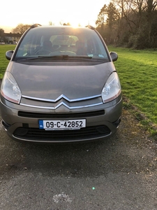 2009 - Citroen C4 ---