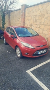 2009 - Ford Fiesta Manual