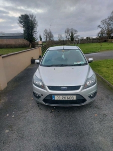 2009 - Ford Focus Manual