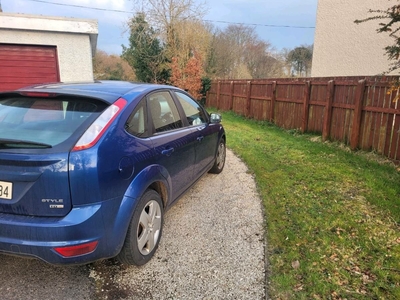 2009 - Ford Focus Manual