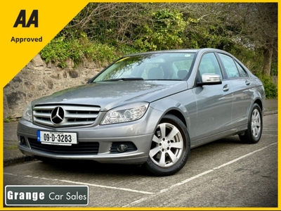 2009 - Mercedes-Benz C-Class Manual