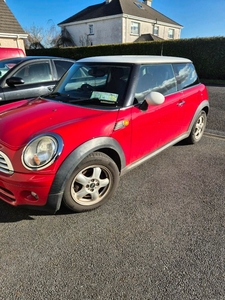 2009 - Mini Cooper ---