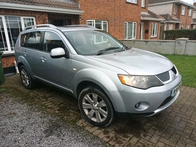 2009 - Mitsubishi Outlander Manual