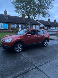 2009 - Nissan Qashqai ---