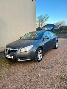 2009 - Opel Insignia Manual